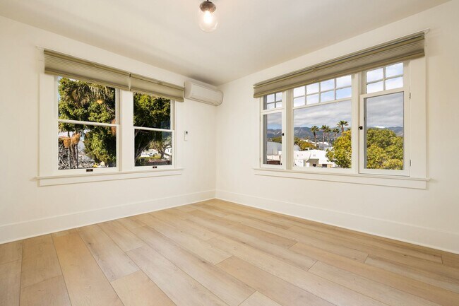 Photo - 3 Bed/2 Bath + Office Den - Downtown Santa Barbara Unit 511.5 Fig Ave.