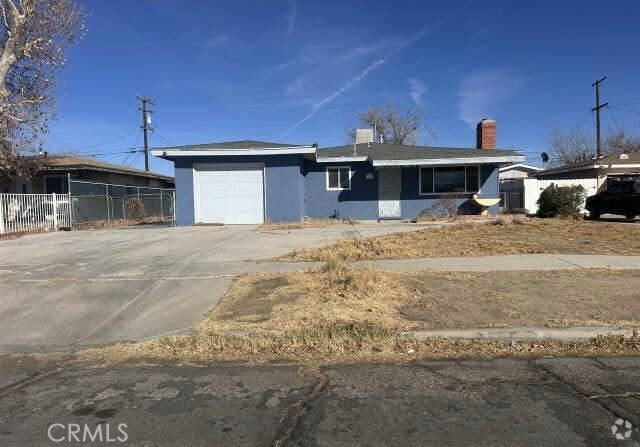 Building Photo - 15139 Las Piedras Dr Rental