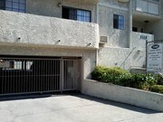 Garage Entry - Venice at Lincoln