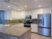 Photo - 14 Trillium Pl