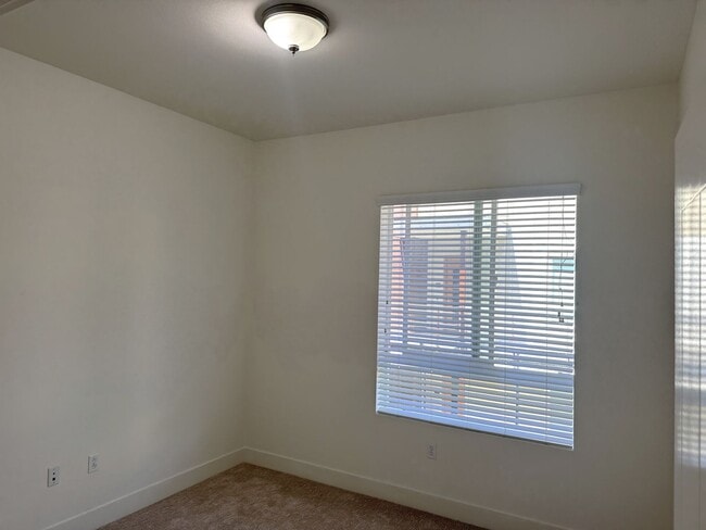 Photo - Beautiful 2+2, Bonus Room & balcony in PLAYA VISTA, every amenity, top floor Unit 341