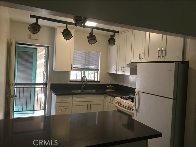 Photo - 4933 Cahuenga Blvd