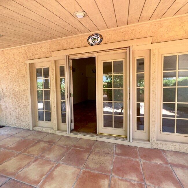 Photo - 40064 Silktree Ct