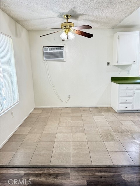 Photo - 420 E Blueridge Ave