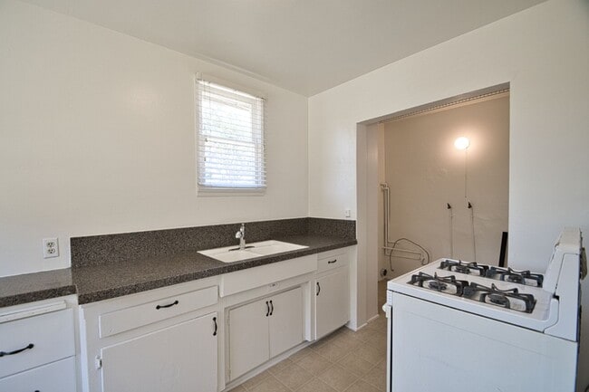 Photo - t1803R Unit 1803