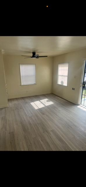 Photo - 1423 E 60th St