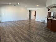 Photo - Lake Living at Its Finest!