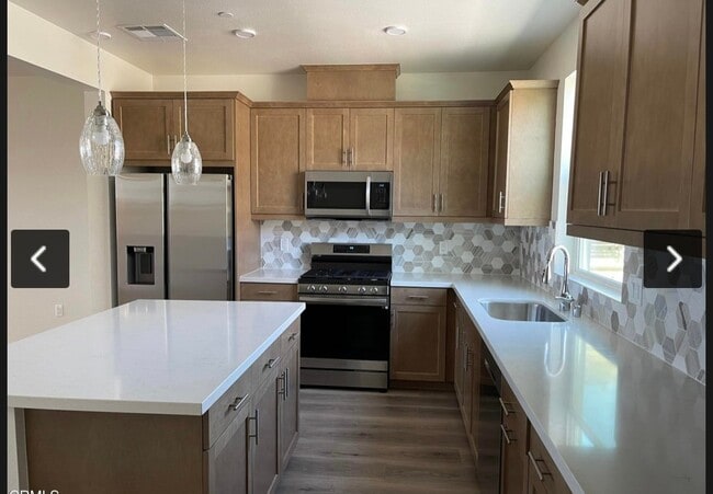 Photo - 633 Winchester Dr