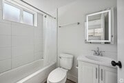 Photo - 1252 W 37th St