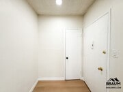 Photo - 13129 Oxnard St Apartment Unit 19