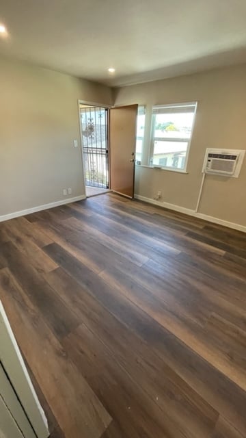 livingroom - 2538 W Ramona Rd Unit 2538