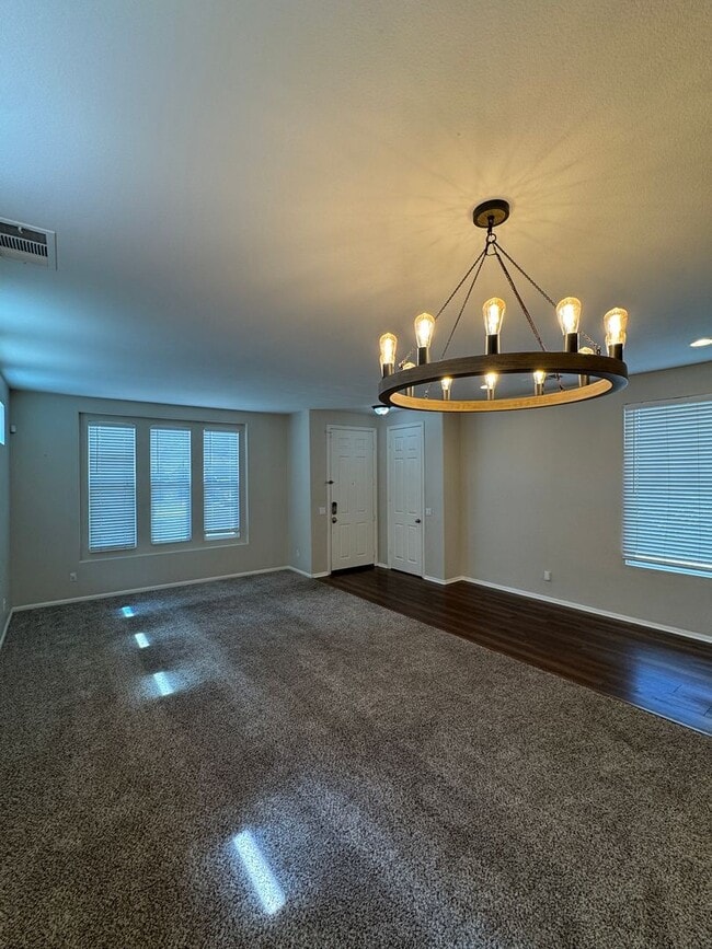 Photo - Spacious Lakeview Home with Loft & Community Amenities
