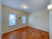 Photo - beautiful 2bd 2ba near Melrose Place