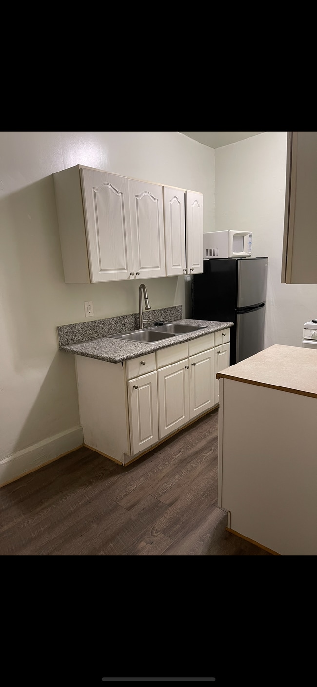 Photo - 504 W 41st Dr