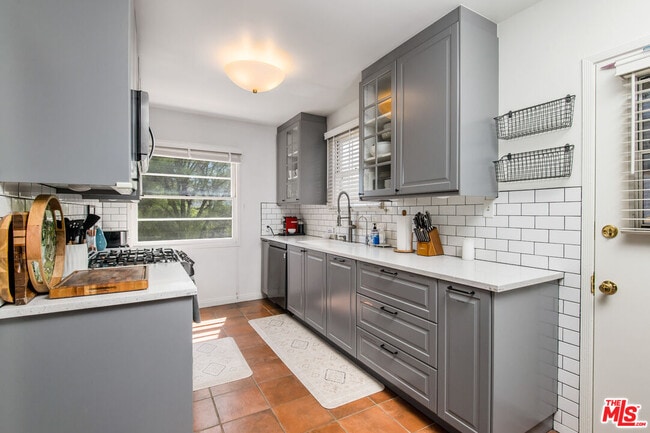 Photo - 1846 Del Paso Ave