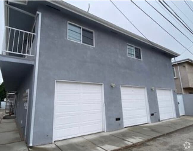 Building Photo - 2600 Apple Ave Unit 2602 Rental