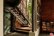 Photo - 18 17th Ave