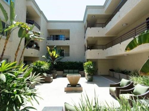 Photo - 11848 Kiowa Ave Apartment Unit 101