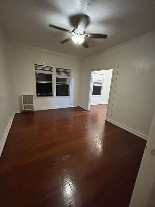 Photo - 1523 N McCadden Pl