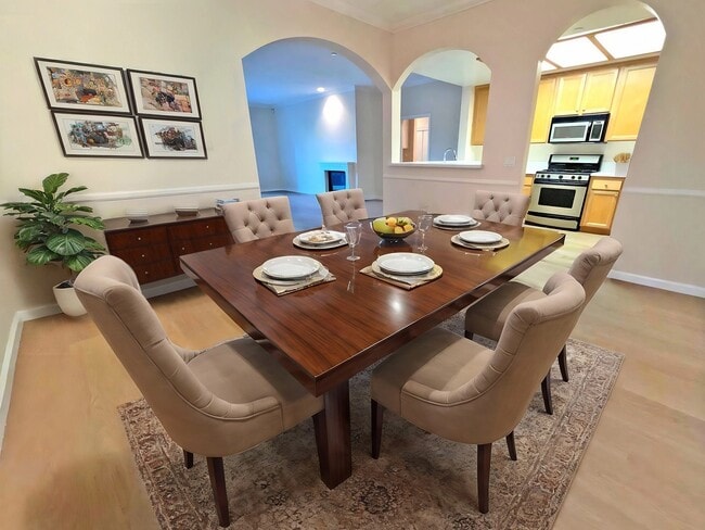 Photo - 2969 Kelton Ave Unit 203