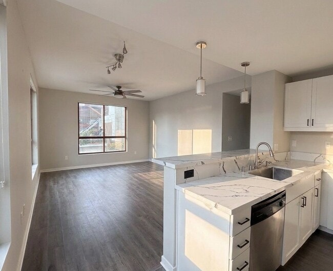 Photo - 1150 J St Unit 107