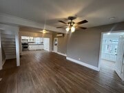 Photo - 201 E Eagle St