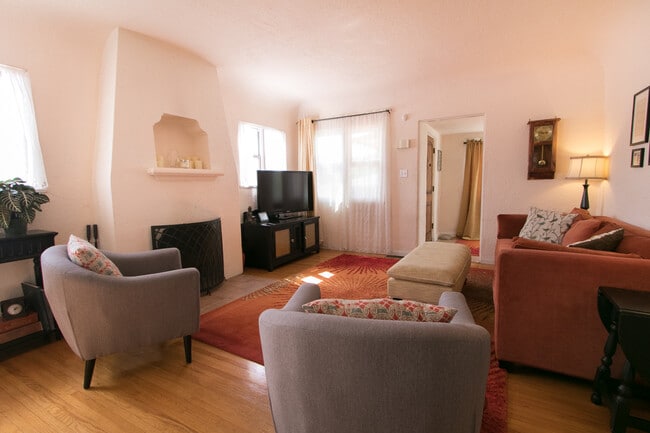 Photo - Timeless Vintage Spanish Style 3br/2ba Home w/ Fenced Yard in Prime La Mesa Location