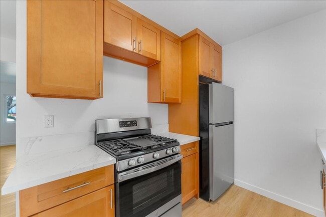 Photo - 3528 2nd St Unit 04