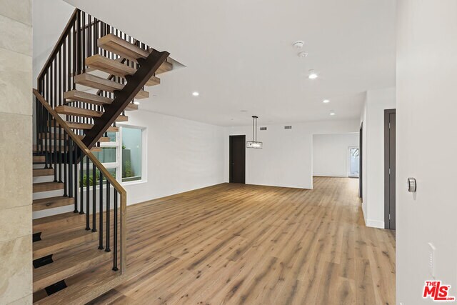 Photo - 3373 Coldwater Canyon Ave