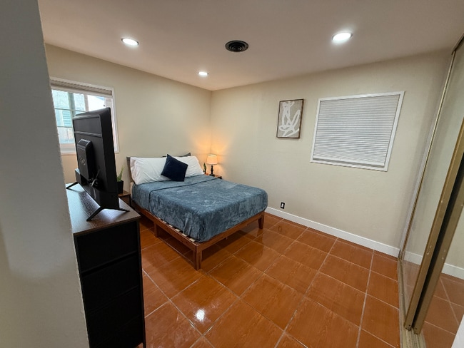 Photo - 10291 Masterson Rd