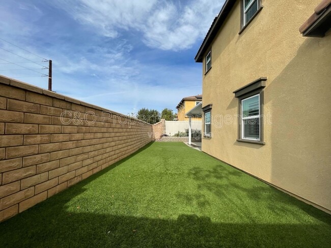 Photo - 35124 Persano Pl