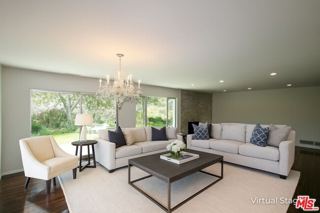 Photo - 2657 Zorada Dr House