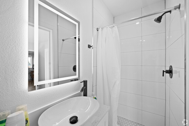 Photo - 3430 Walton Ave