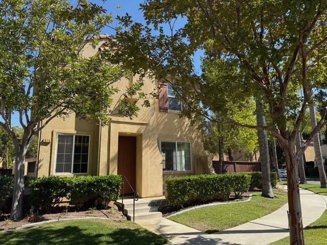 Photo - 915 Mira Lago Way House