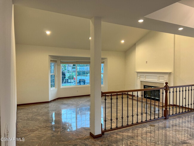 Photo - 5630 Hurford Ct