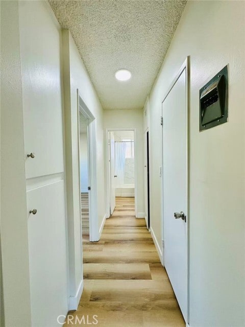 Photo - 933 N Alameda Ave Unit 4