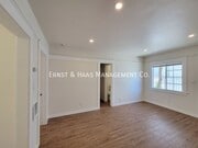 Photo - 154 E Eagle St Apartment Unit 02