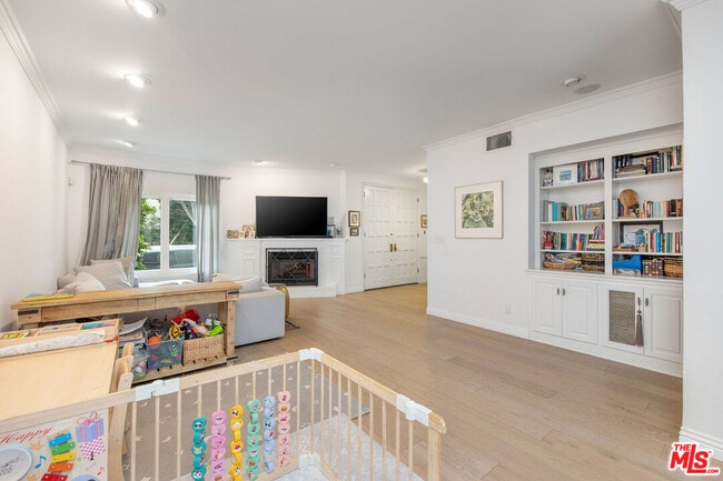 Photo - 1802 California Ave