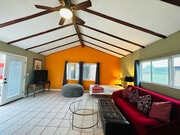 Photo - 8871 Belmont St