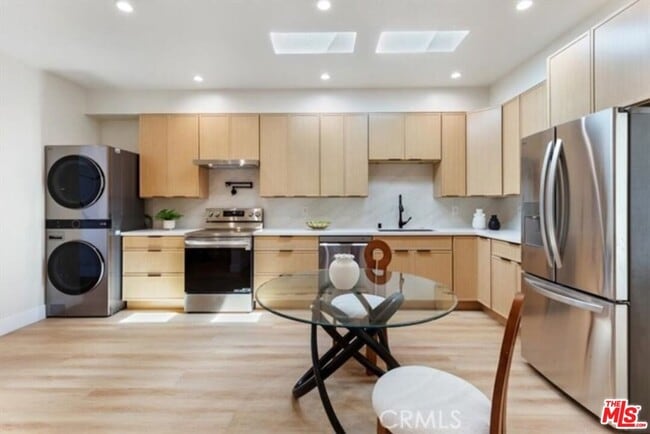 Photo - 22450 Dolorosa St