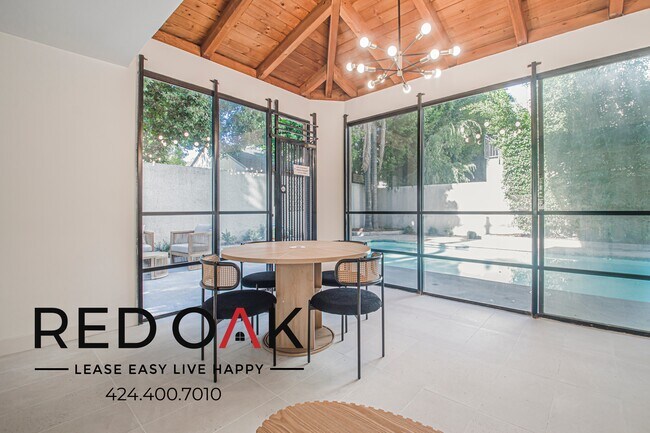 Photo - 4651 Cahuenga Blvd Unit 315