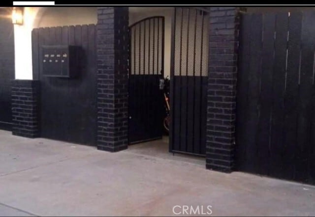 Photo - 2306 W Roberta Ave