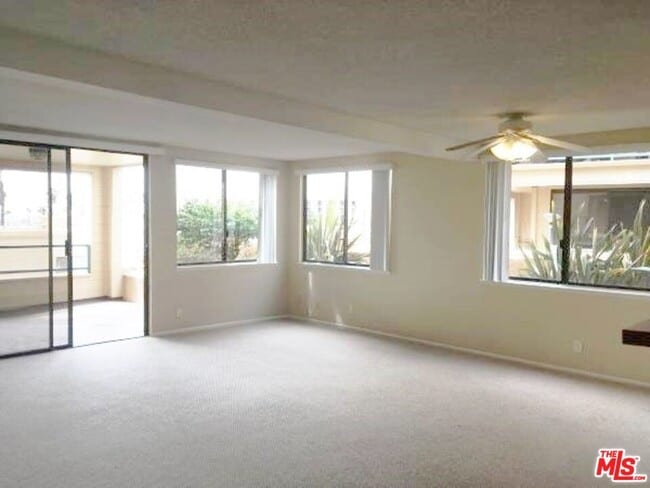 Photo - 140 The Village Unit 208