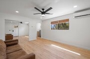 Photo - 4885 Randall St Unit 1