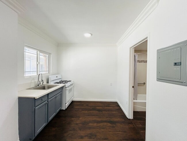 Photo - 13035 San Fernando Rd Unit Jr One Bedroom