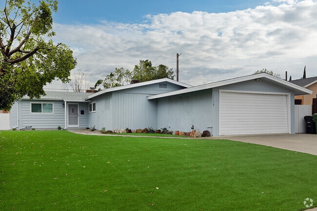 Building Photo - 17178 McKeever St