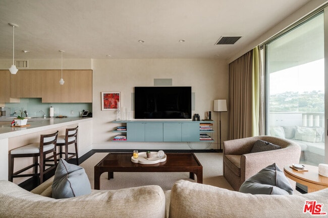 Photo - 9255 Doheny Rd Unit 2603