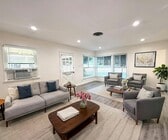 Photo - 504 N Hollywood Way