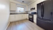 Photo - 1835 Pine Ave Apartments