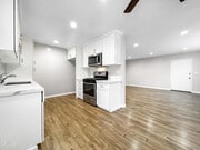 Photo - 621 N Los Robles Ave Apartment